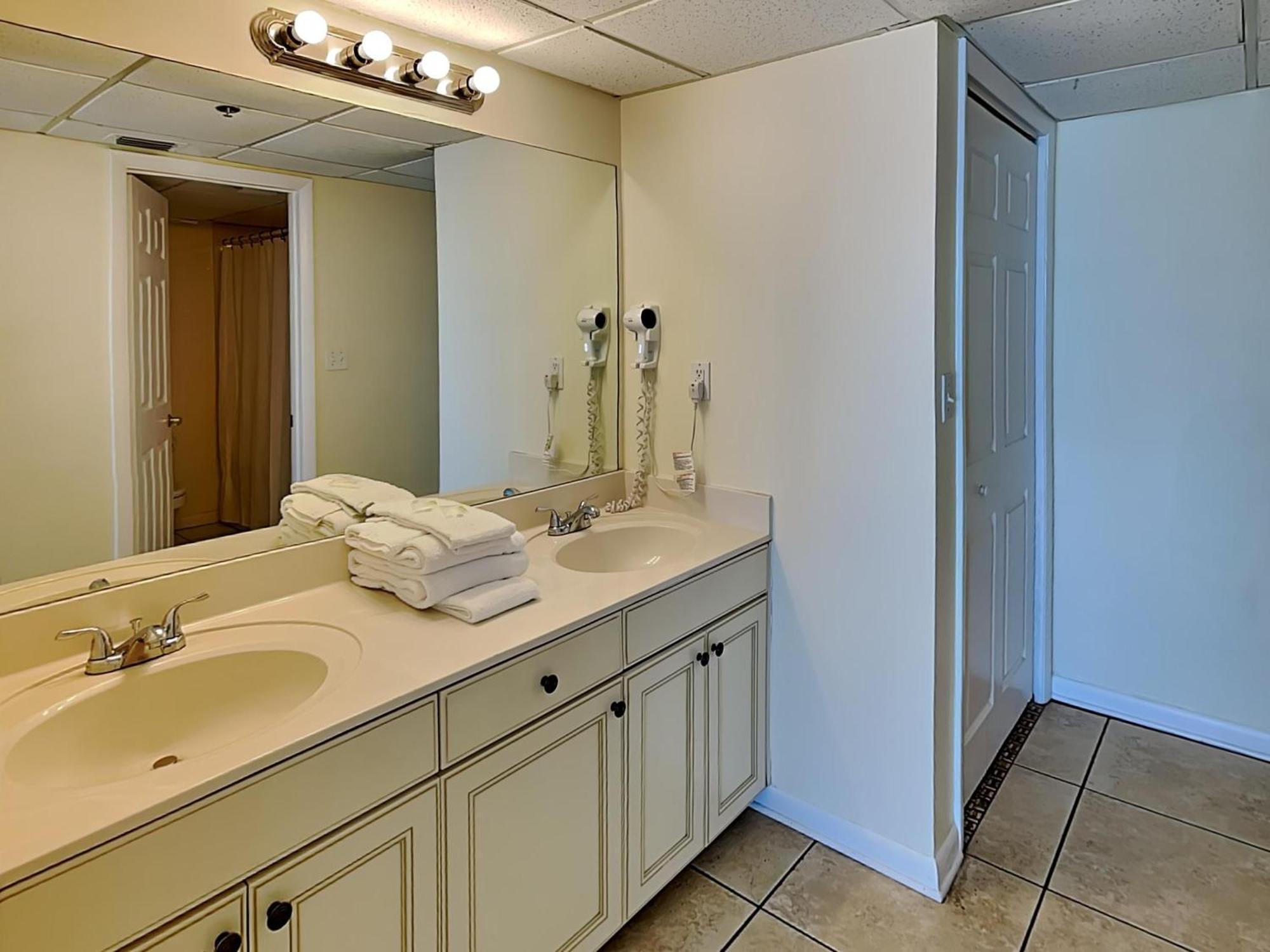 Long Tower Ii 305 Apartment Panama City Beach